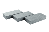 Гранитная брусчатка RKS SLATE Сильвер Пёрл (Silver Pearl), пиленая 200х100 мм на дорожке | Купить гранитную брусчатку в Санкт-Петербурге | Мощение, ландшафтный дизайн