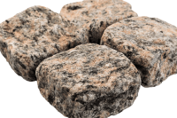 Гранитная брусчатка Ладожская, галтованная 100х100 мм на дорожке | Купить гранитную брусчатку в Санкт-Петербурге | Мощение, ландшафтный дизайн