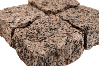 Гранитная брусчатка Возрождение, колотая 100х100 мм на дорожке | Купить гранитную брусчатку в Санкт-Петербурге | Мощение, ландшафтный дизайн