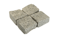 Гранитная брусчатка Мансуровская, колотая 100х100 мм на дорожке | Купить гранитную брусчатку в Санкт-Петербурге | Мощение, ландшафтный дизайн
